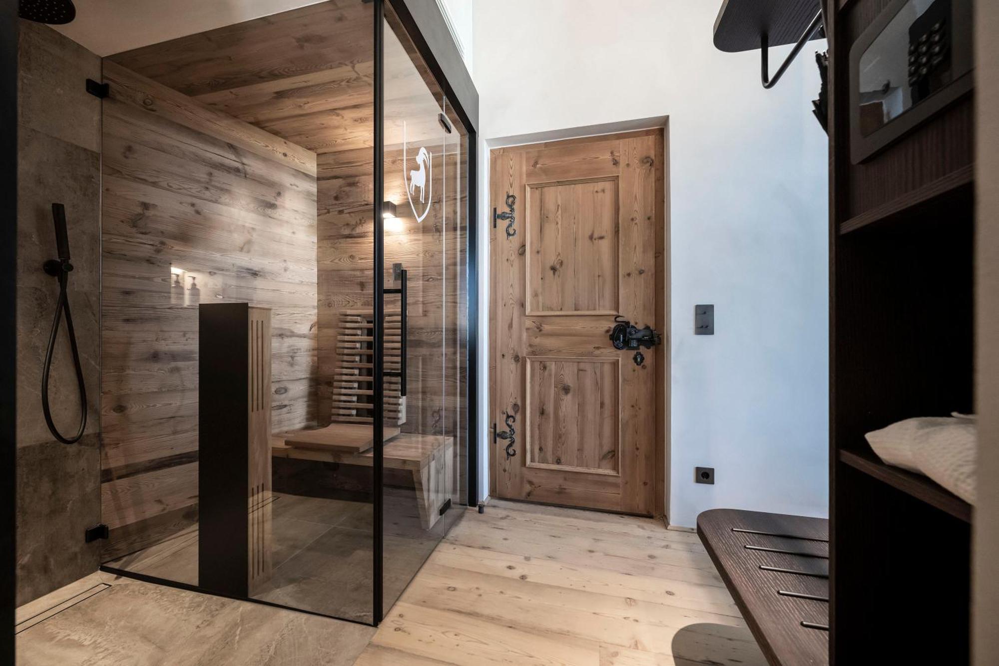 Hotel Ansitz Steinbock Villandro Luaran gambar